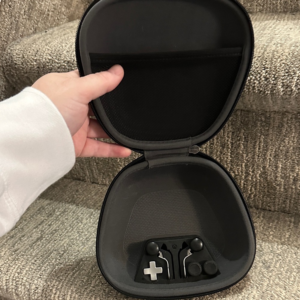 Microsoft Xbox One Elite Series 1 Controller Carrying Case